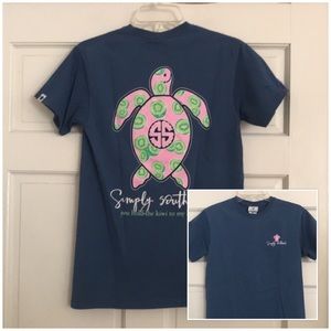 SIMPLY SOUTHERN Kiwi Print Turtle Logo TEE